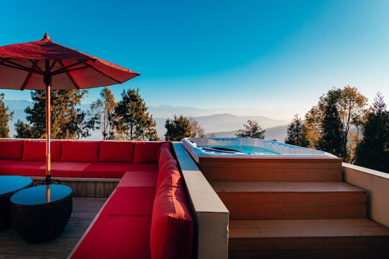 The Terraces Resort And Spa Bhatgoan エクステリア 写真