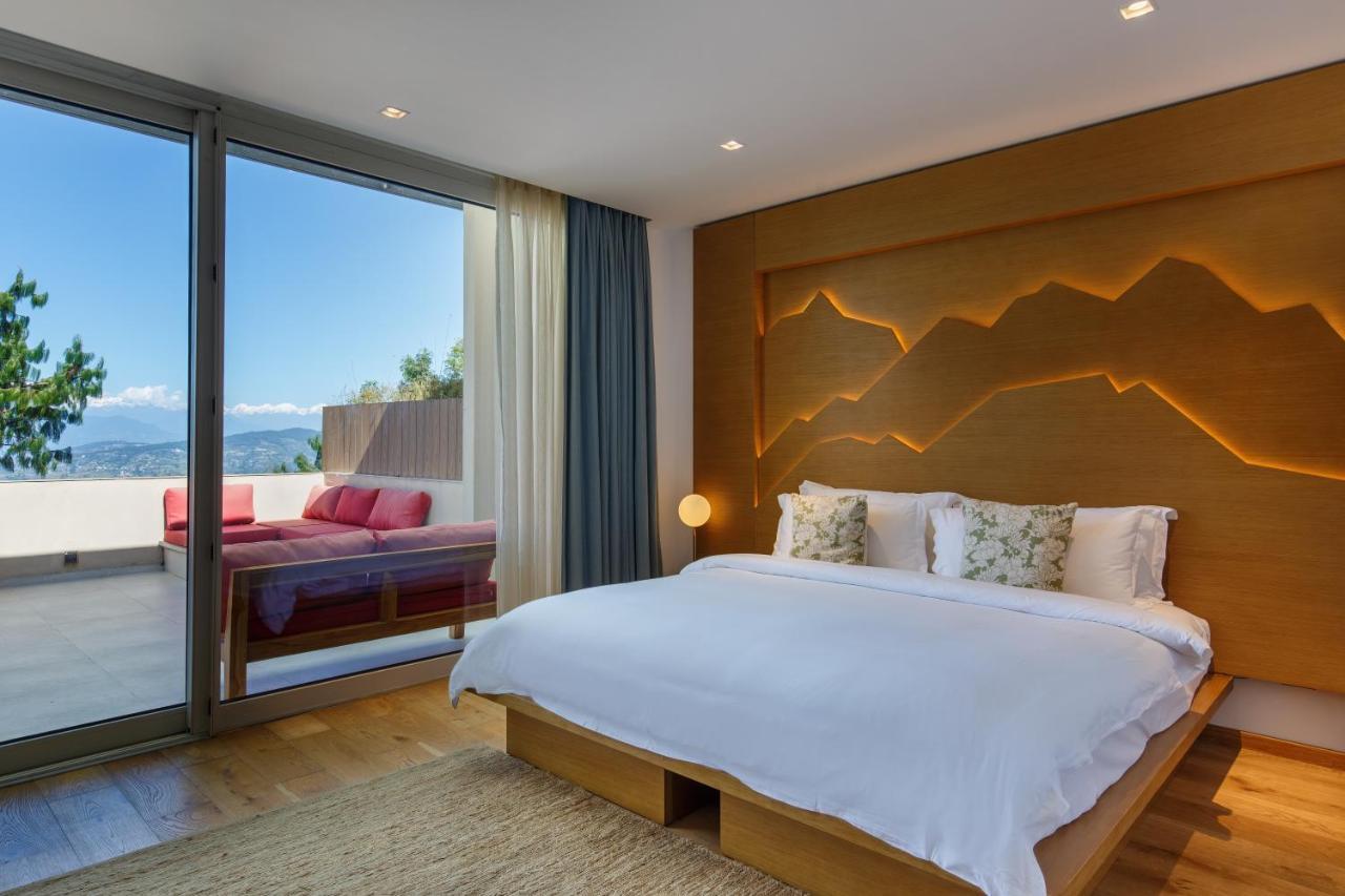 The Terraces Resort And Spa Bhatgoan エクステリア 写真