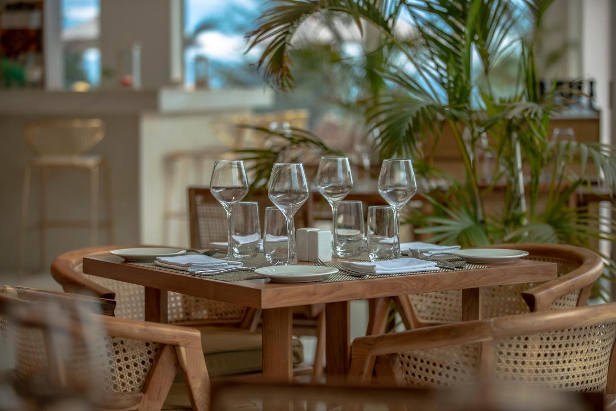 The Terraces Resort And Spa Bhatgoan エクステリア 写真